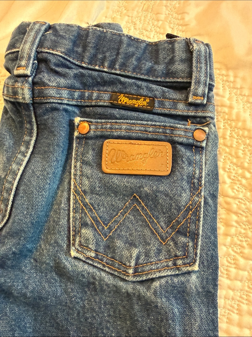 Wrangler Boy Size 6 Blue Denim Relaxed Jeans with Leather Patch